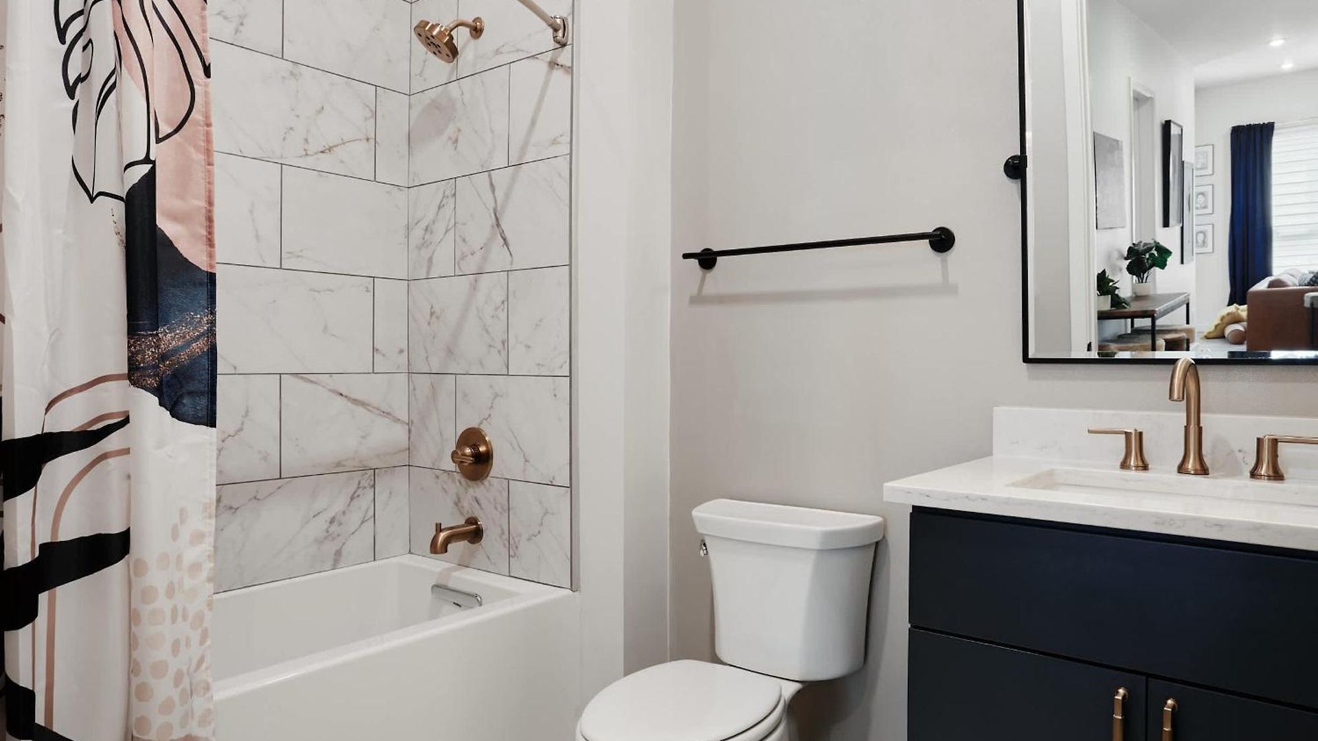 Modern Music Row With King & Queen Bedrooms + Private Balcony Pool & Fitness Center Walk To Rca B & Local Dining Under 2 Miles To Broadway Garage Parking Elevator Access 24 Hr Hospitality Holiday home