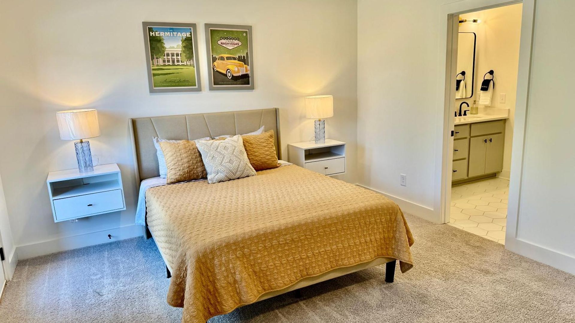 Two Rivers House Near Opryland, Sleeps 10 Game * Nashville