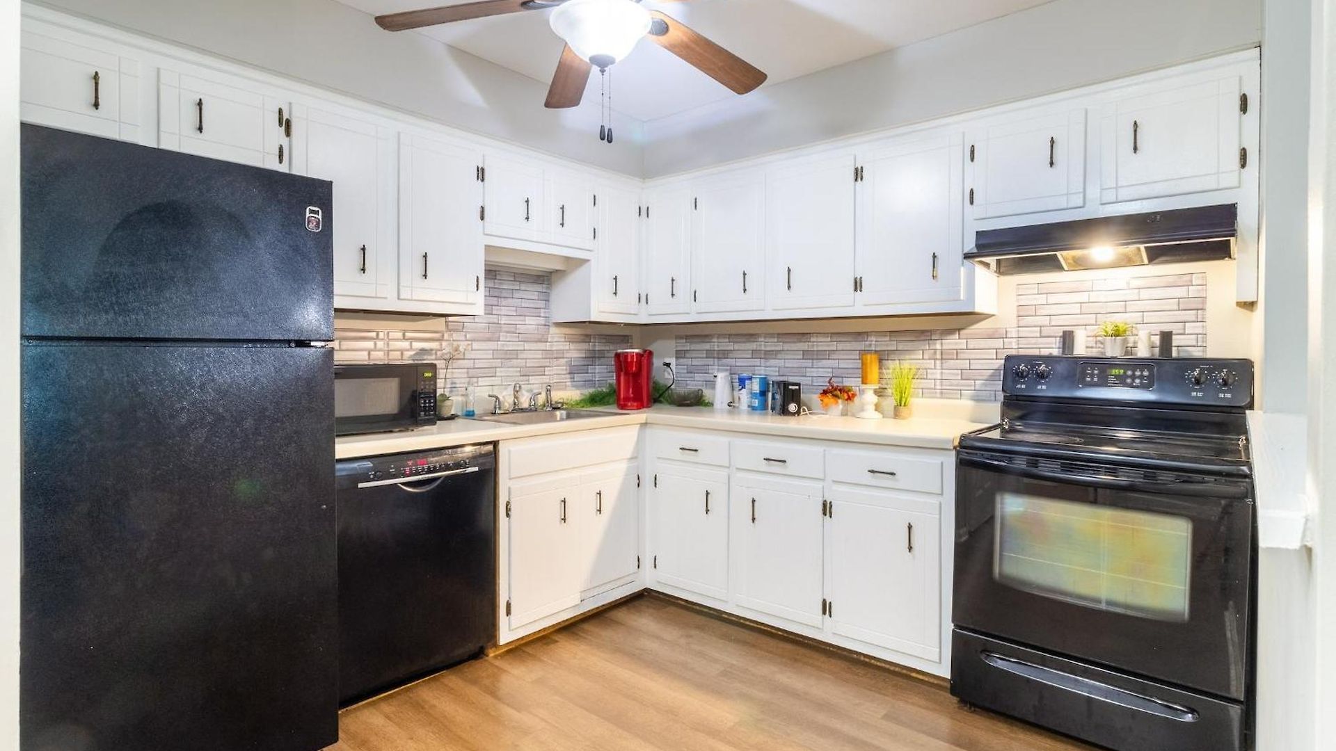 Downtown 1br With Full Kitchen, Pet-friendly Apartment Nashville