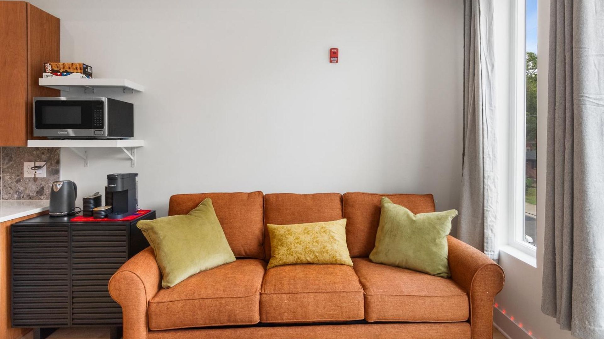 East Cozy Retreat Apartment *