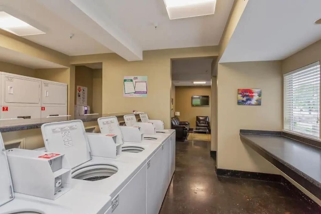 Apartment Riverfront Near Downtown Nashville