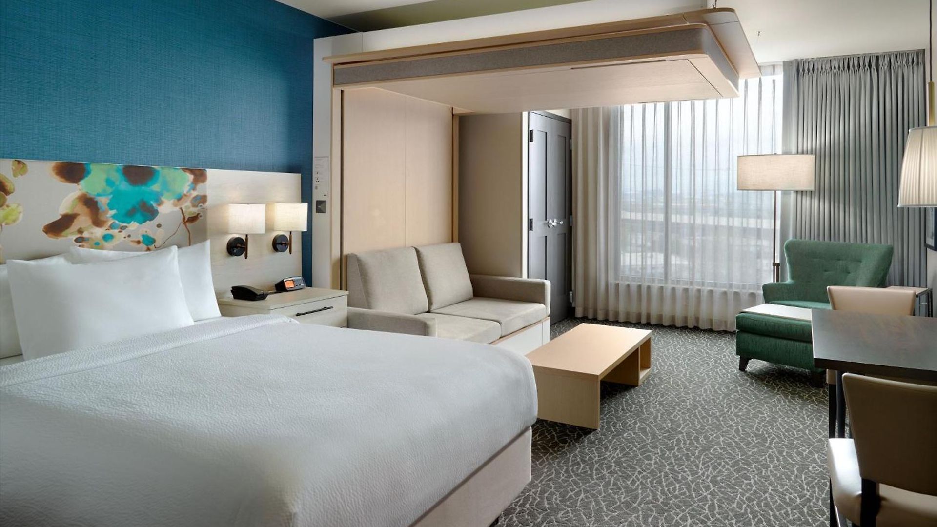 Hotel Towneplace Downtown/capitol District 3*