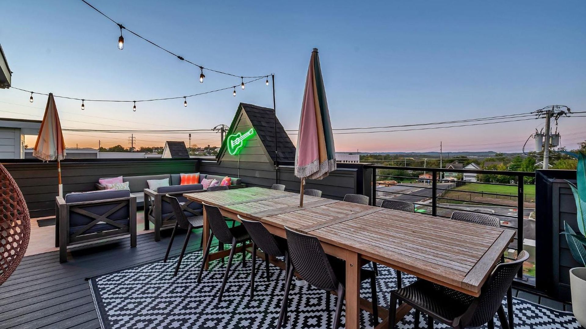 Holiday home Designer Single Family House-rooftop- Hot Tub Nashville
