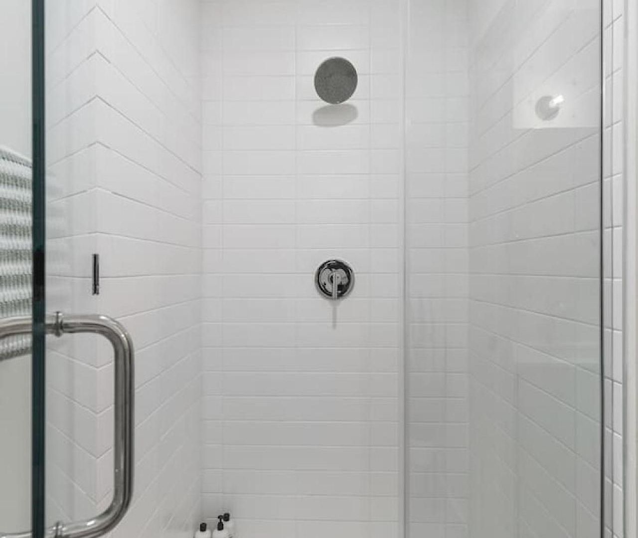 Luxury In The Gulch With Patio Pool Walk To Broadway Apartment *