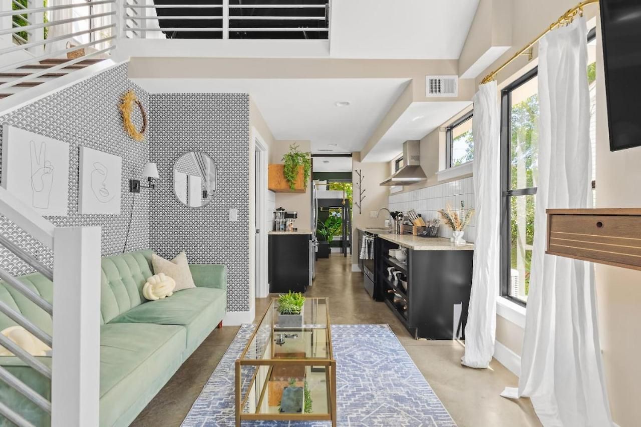 Holiday home Modern With Rooftop Deck Walk To Coffee Restaurants Brewery Nashville