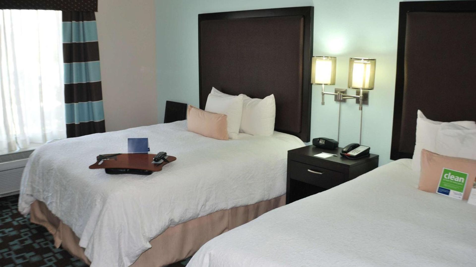 Hampton & At Opryland 3* Nashville