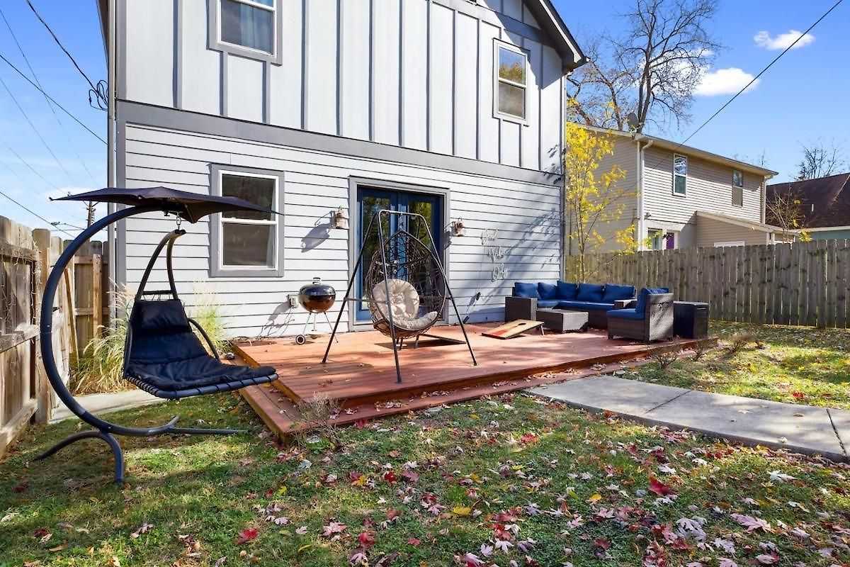 5 Mins To Downtown - Big Luxury House - 7 Beds Holiday home *