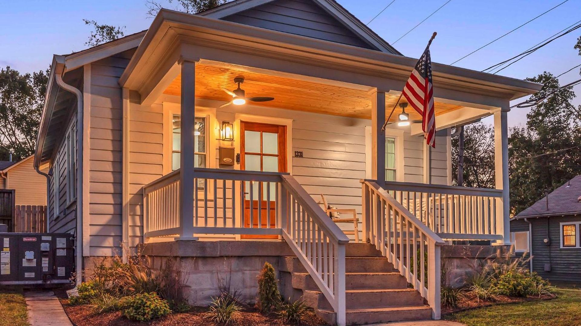 Fully Furnished With Deck Near Center Nashville