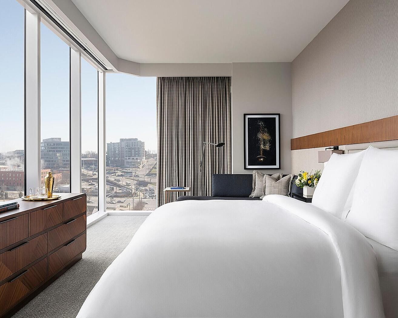 Four Seasons 5*