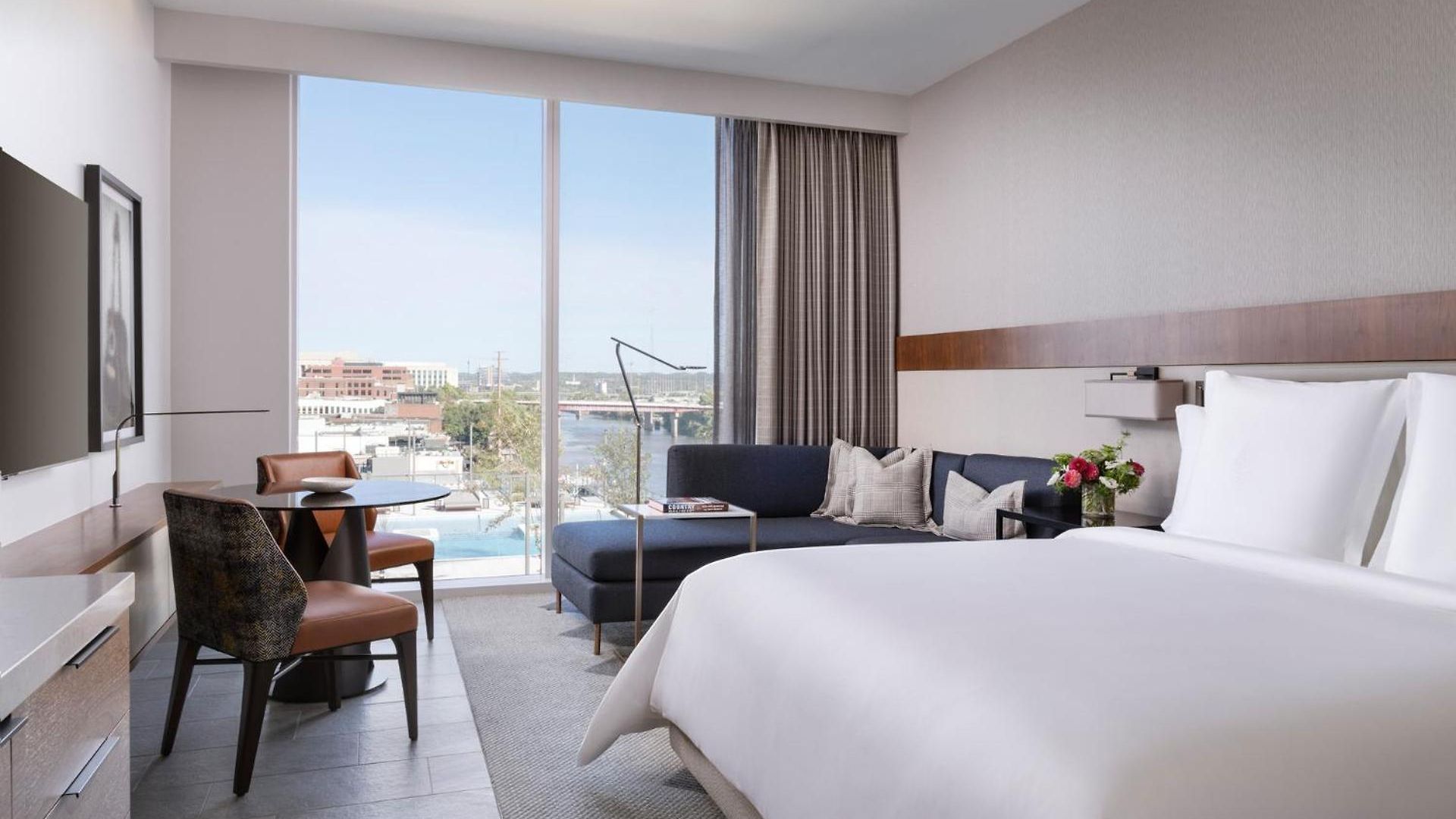 Four Seasons Hotel