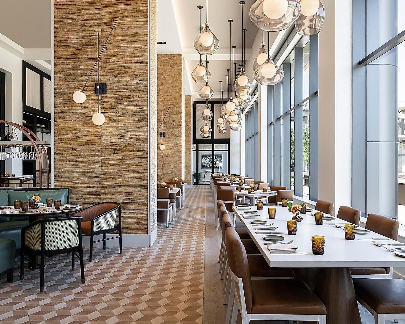 Four Seasons Hotel 5*