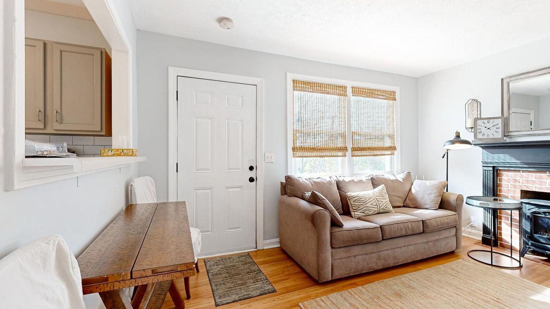 Geodis Apartment