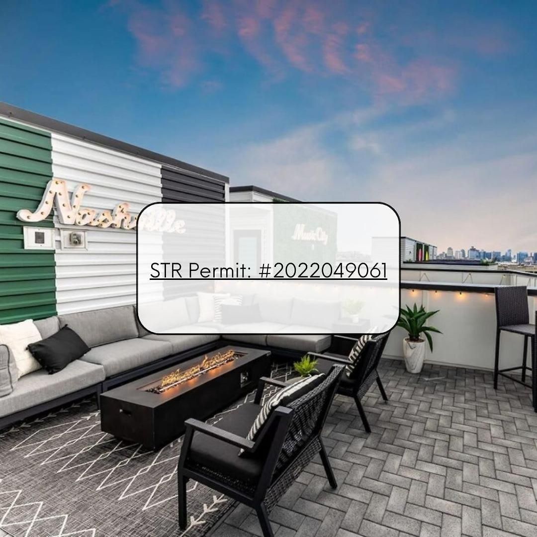 The Willow - Rooftop Lounge With Skyline Views
