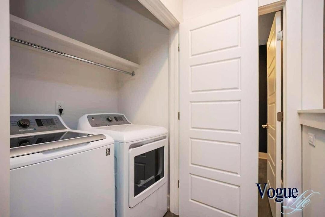 Vogue Life Trendy 4br House Ensuites Apartment *