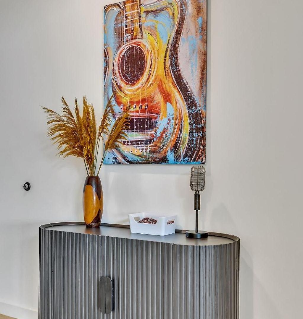 - 635 7th Ave S Unit 610