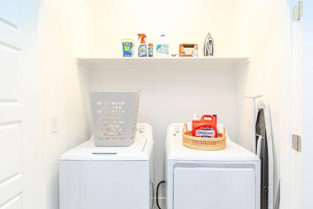 Spacious W Rooftop Deck And Mural! 10 Min 2 Dt Nashville