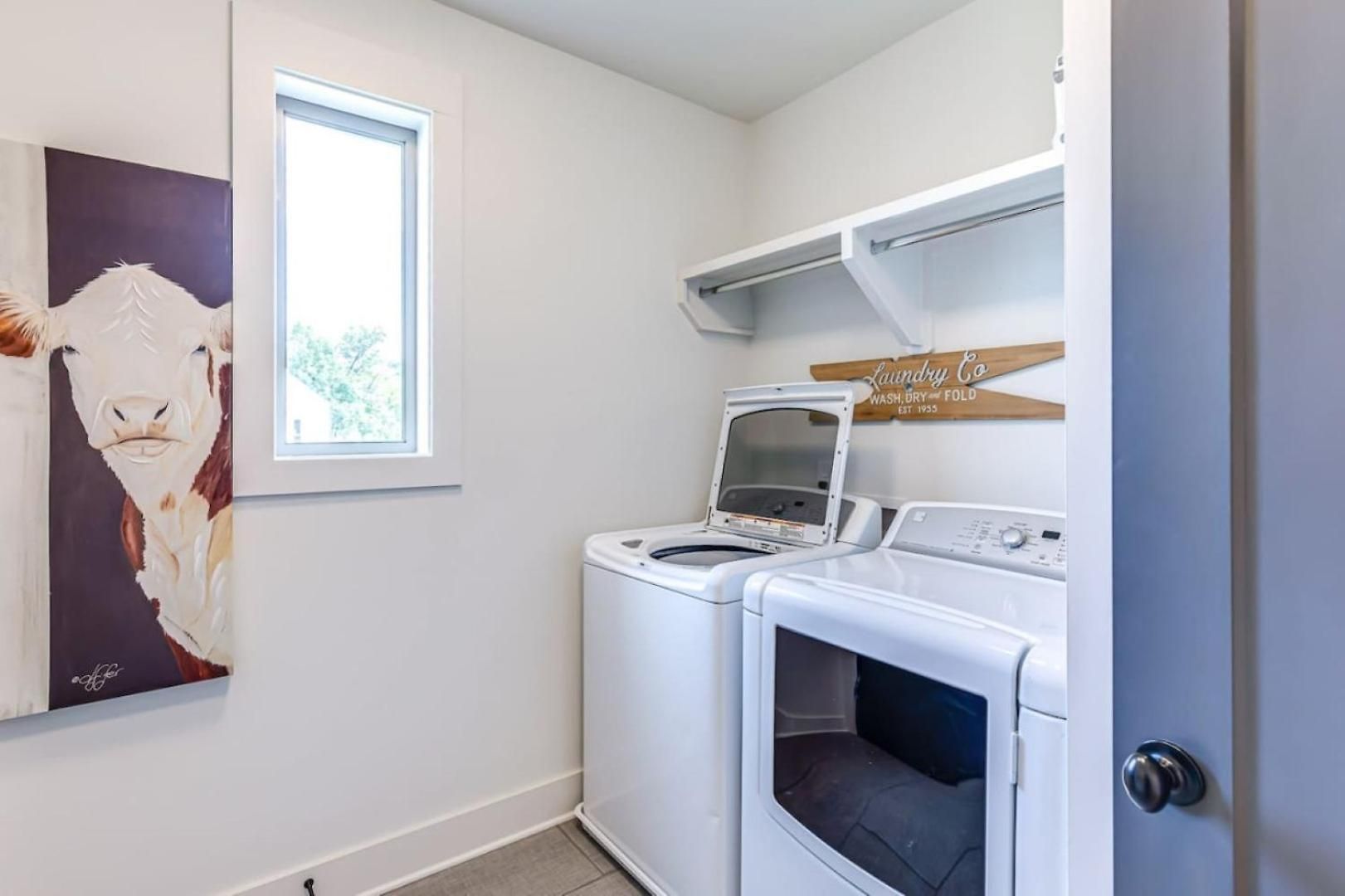 Holiday home First Down, Last Call Sleeps 22, 1 Mi To Nissan!