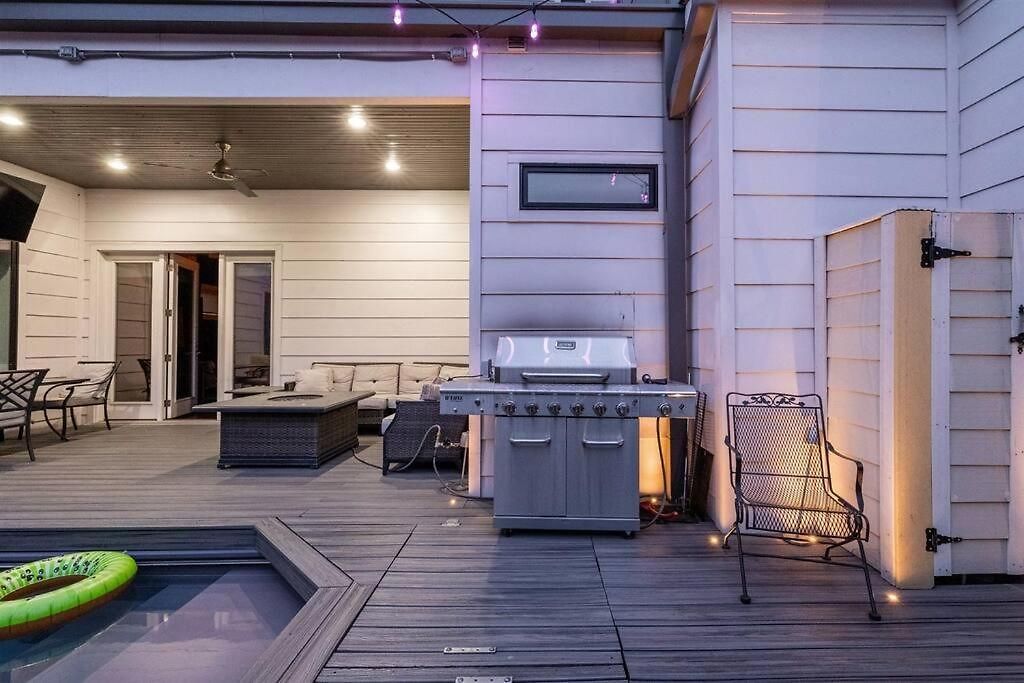 Luxury House - Heated Pool - In The Gulch - Walk Anywhere Nashville