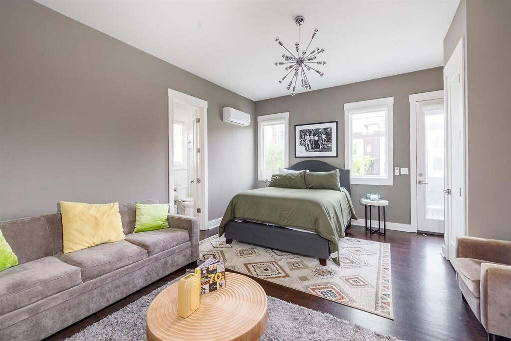 Luxury House - Heated Pool - In The Gulch - Walk Anywhere * Nashville