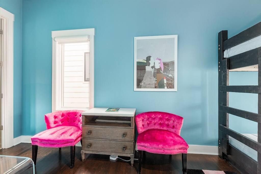 Luxury House - Heated Pool - In The Gulch - Walk Anywhere Holiday home Nashville