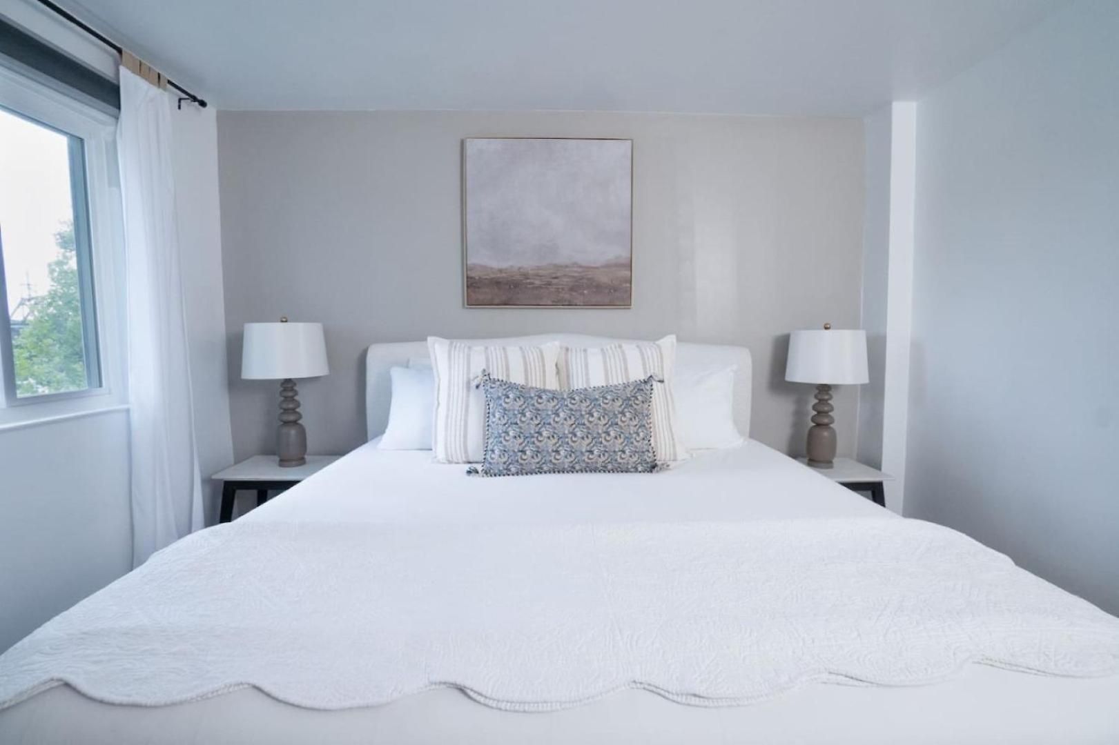 Riverfront Oasis Pool King Bed Walk To Broadway Nashville