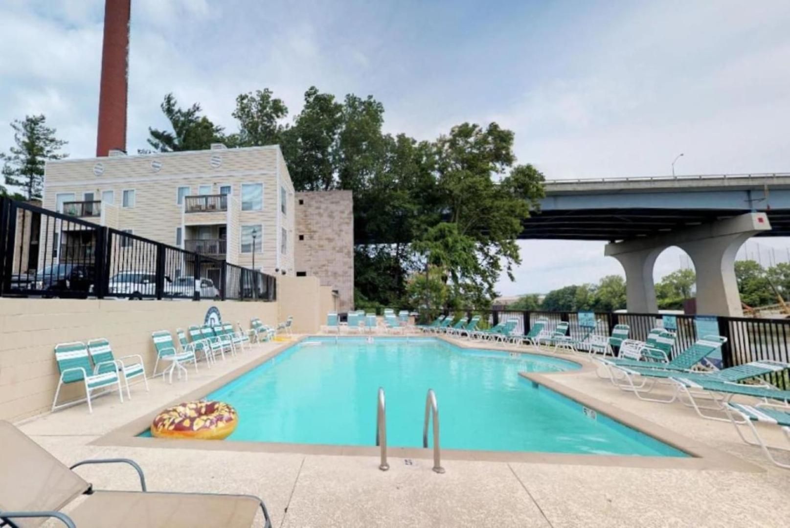 Riverfront Oasis Pool King Bed Walk To Broadway * Nashville