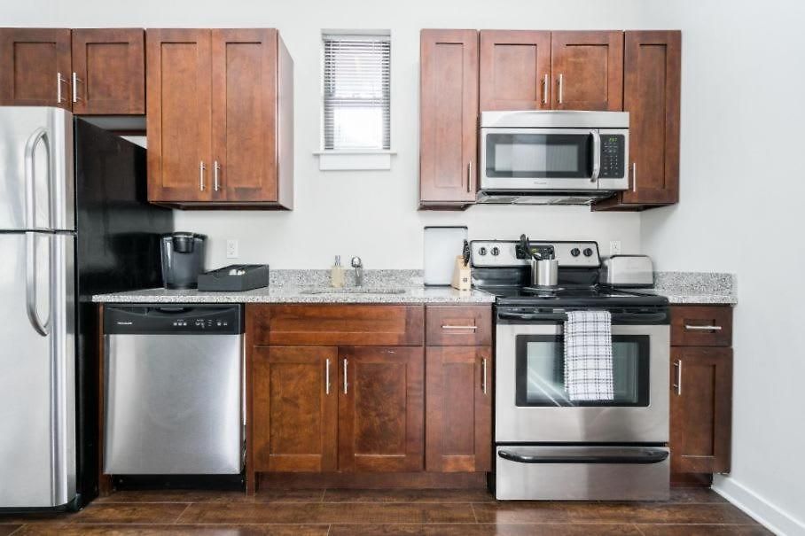 Apartment Cozysuites Musicrow Spacious 1br In Nashville! 45 *
