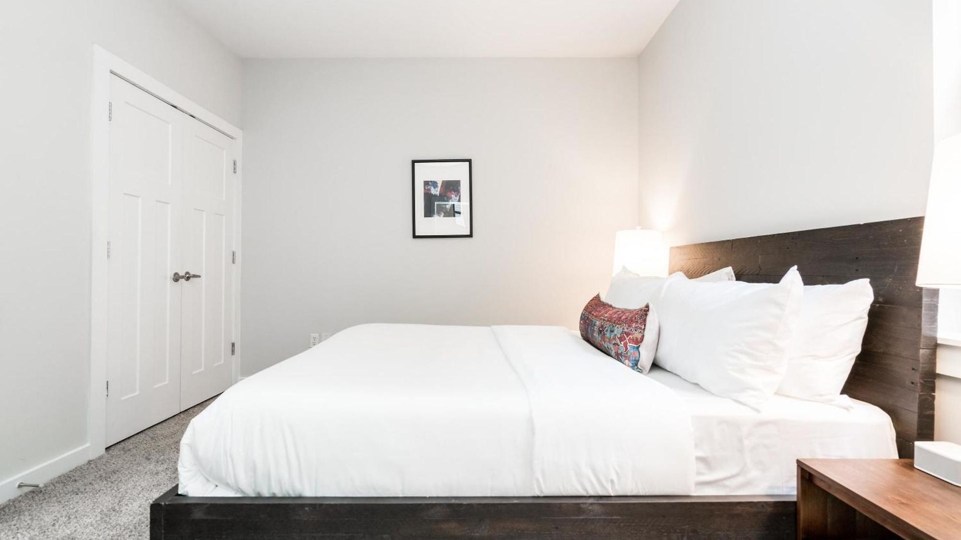 Apartment Cozysuites Musicrow Spacious 1br In Nashville! 45