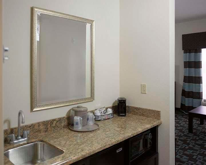 Hotel Hampton & At Opryland Nashville