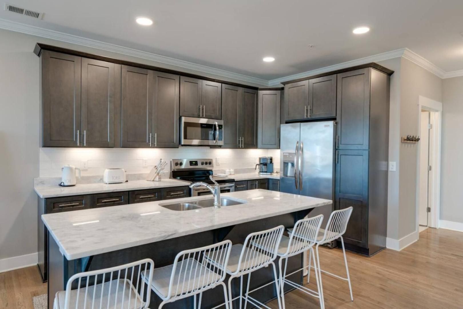 Apartment Nations Sky Retreat 2br Private Rooftop Views Nashville
