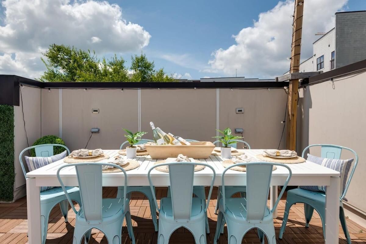 The Harper House - Beautifully Designed, Rooftop Holiday home *