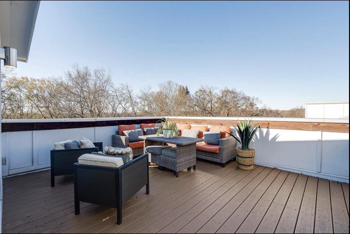 Lux East Nash-hot Tub & Rooftop Patio * Nashville