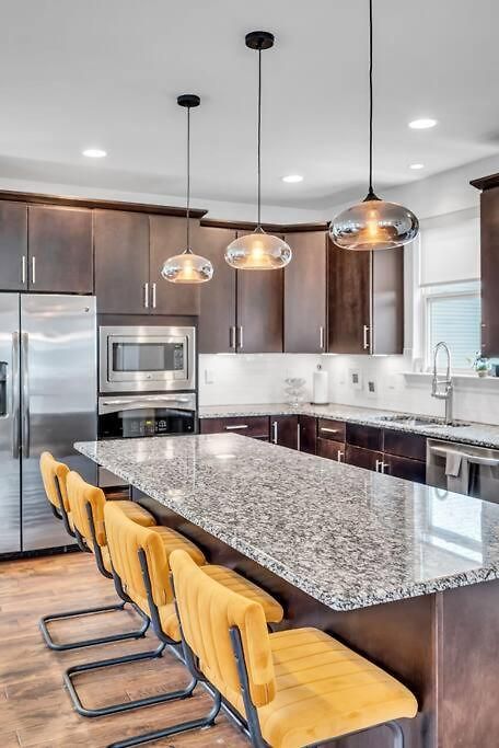 Lux East Nash-hot Tub & Rooftop Patio * Nashville