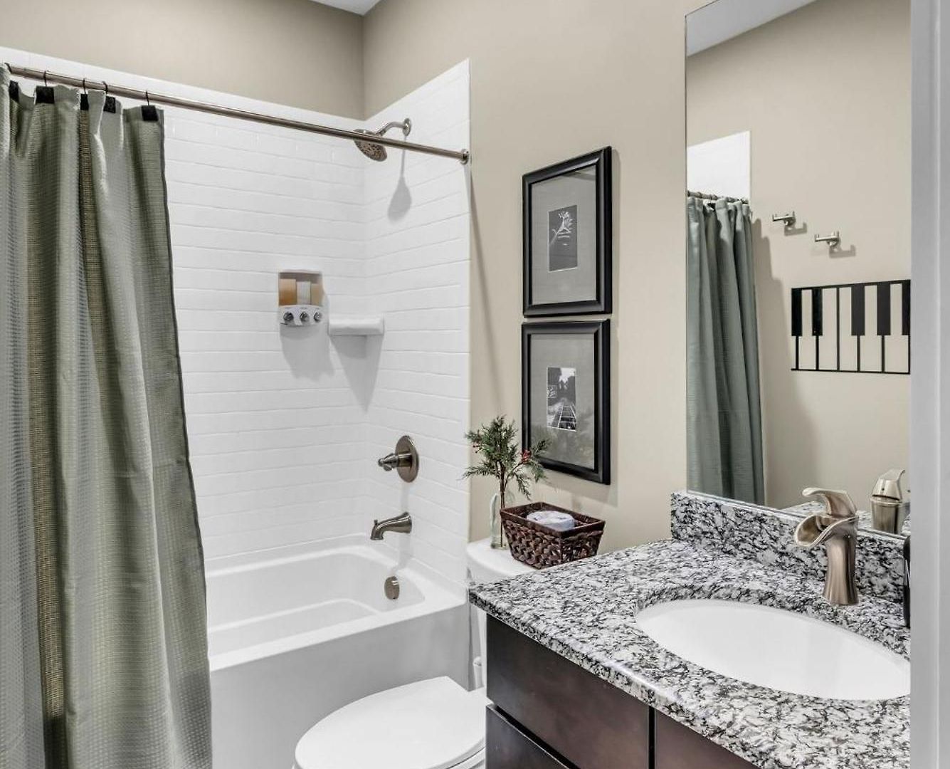 Holiday home Lux East Nash-hot Tub & Rooftop Patio Nashville