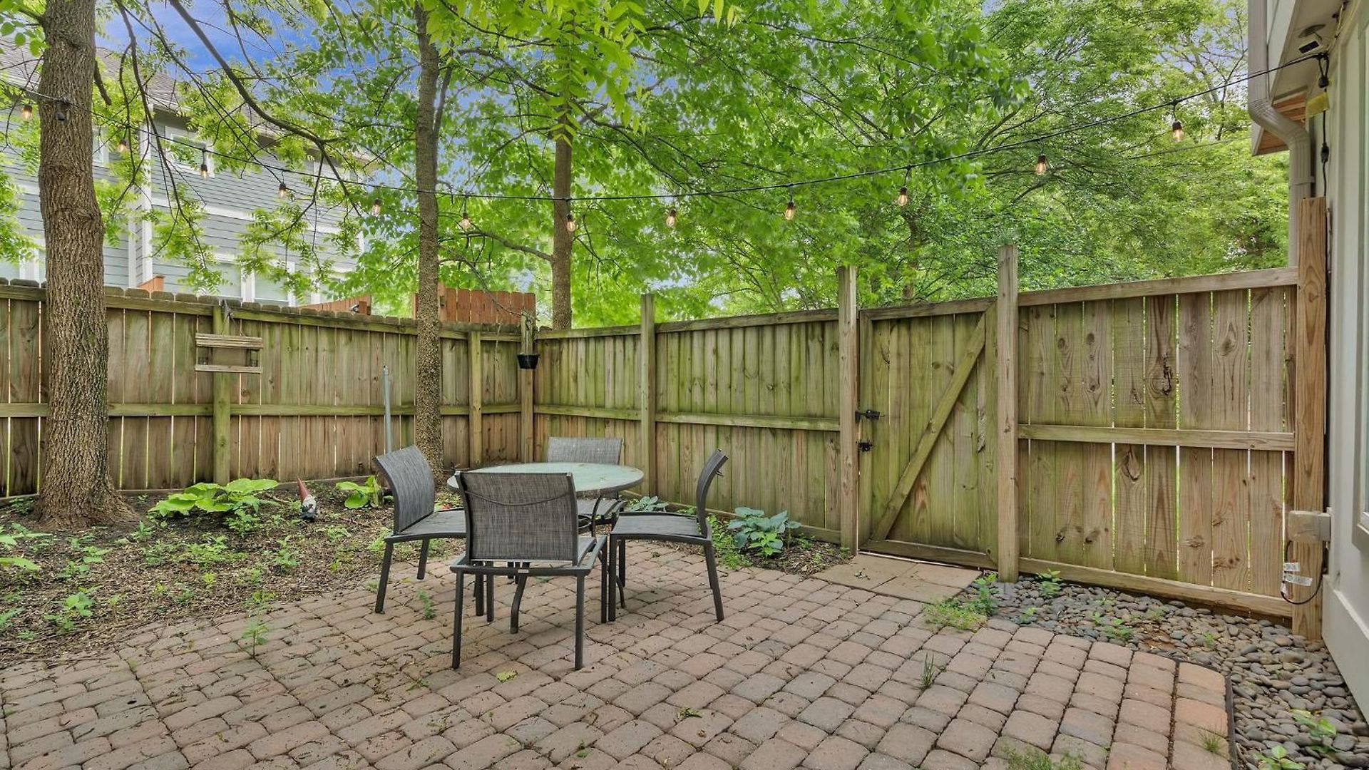 Lux East Nash-hot Tub & Rooftop Patio Nashville