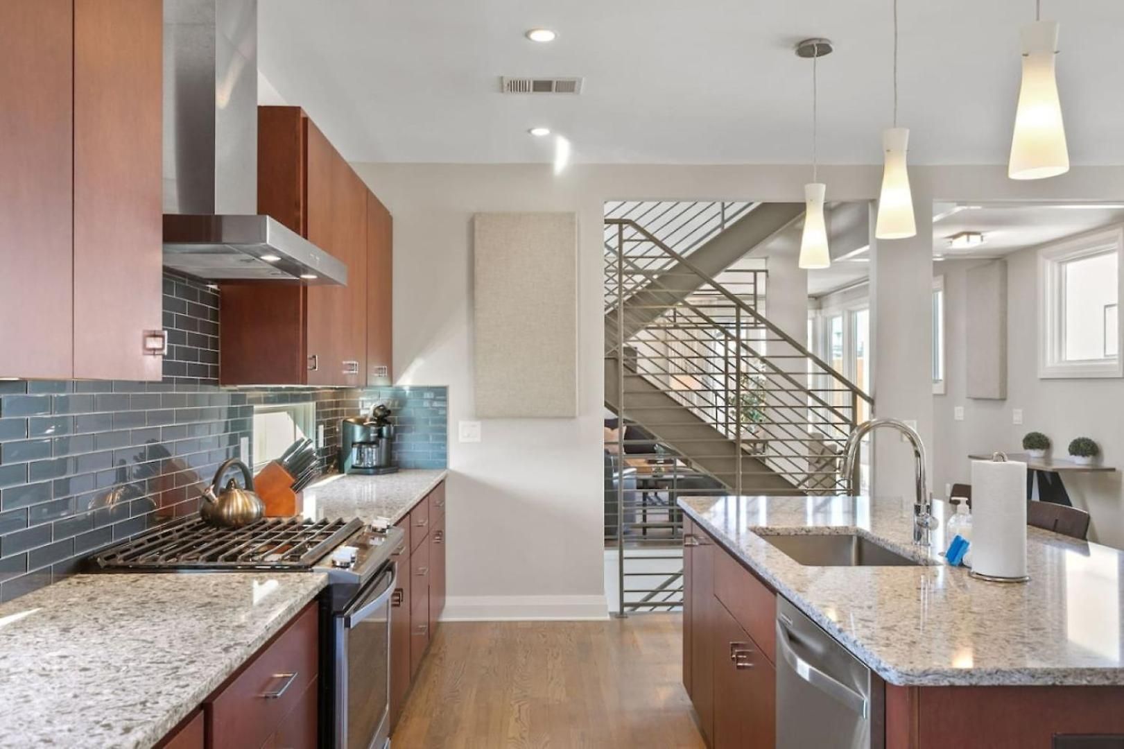 Steps To The Gulch 4Br 3,5 Ba Rooftop Wet Bar Nashville
