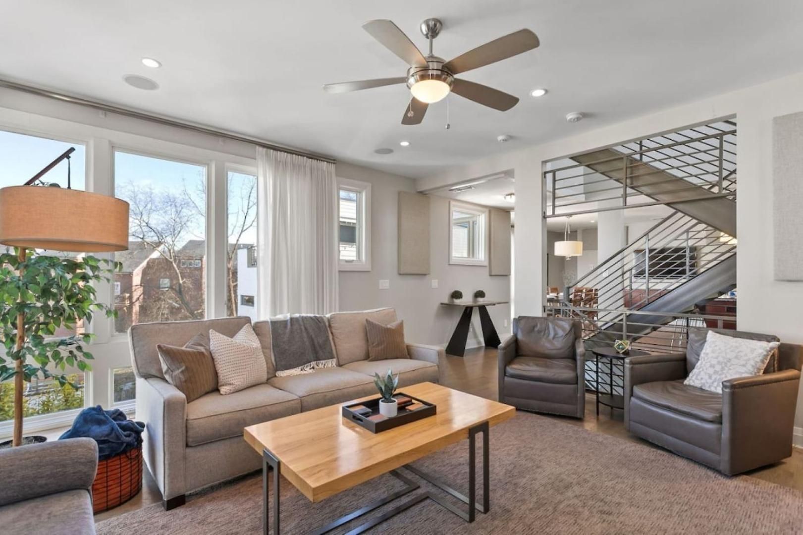 Steps To The Gulch 4Br 3,5 Ba Rooftop Wet Bar