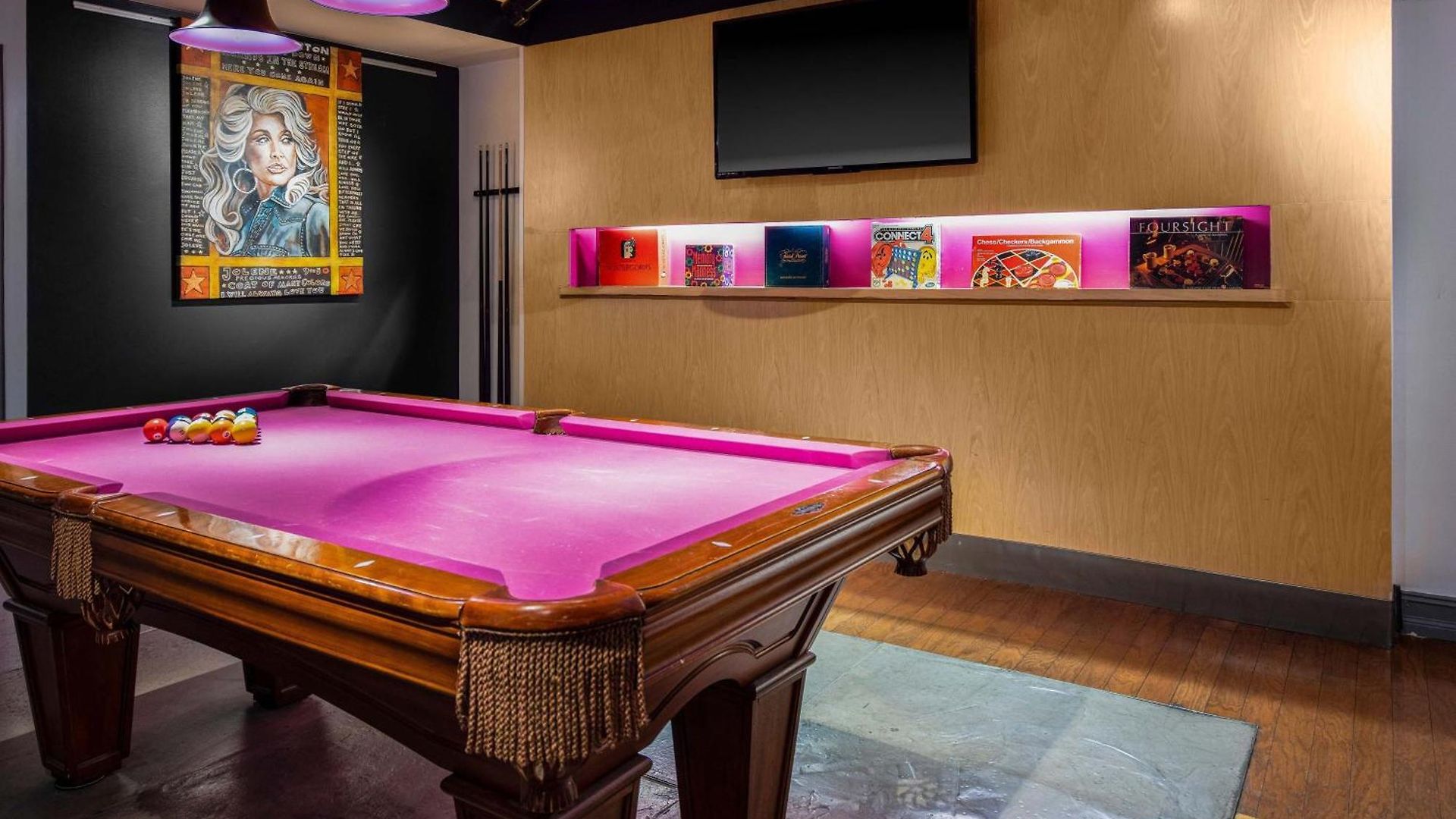 Aloft By Marriott West End Hotel 3*