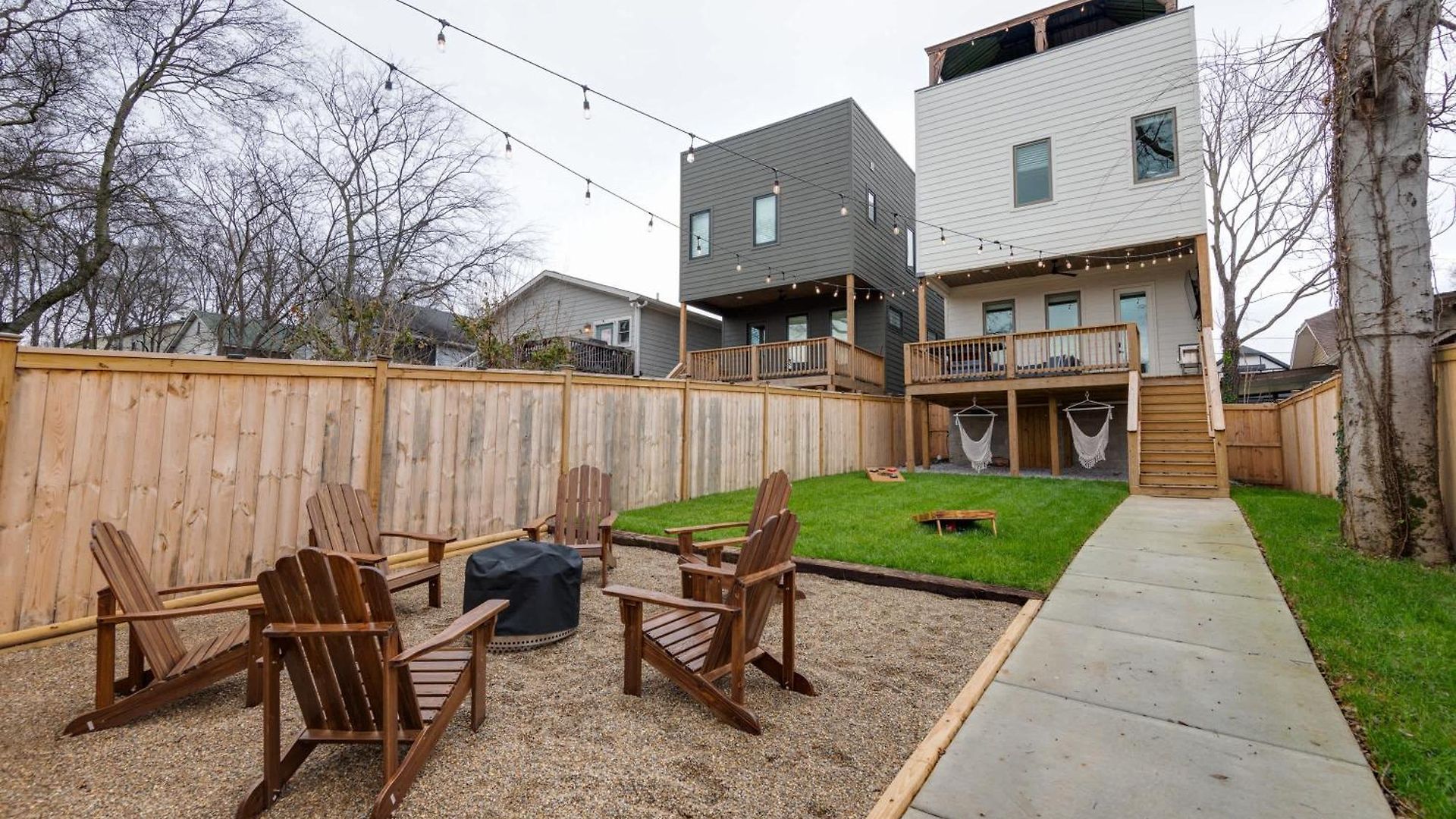 The Lyric - New Luxury Home, Rooftop With Firepit! Nashville