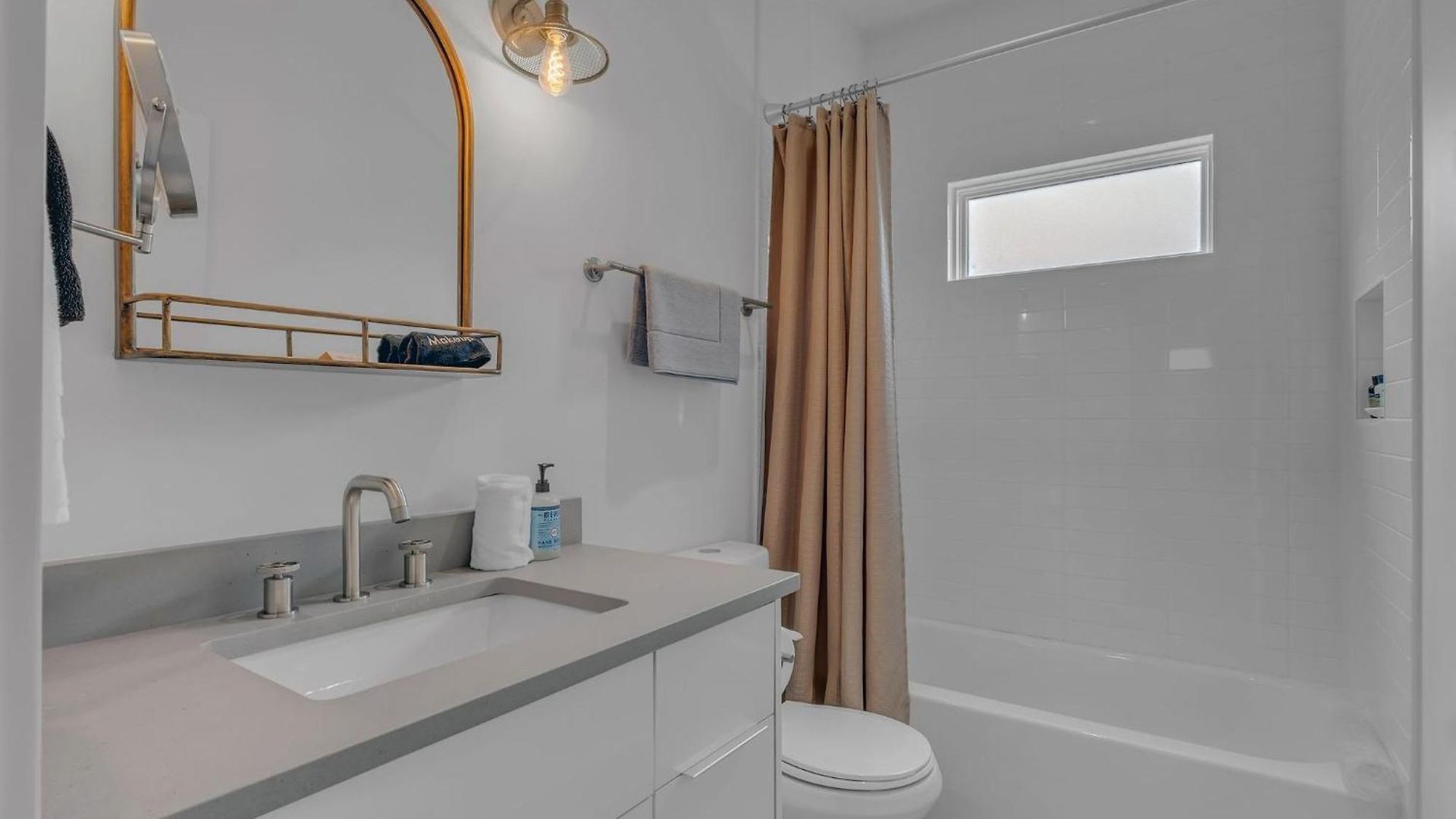 Holiday home Lux East Nash-awesome Location- 30 Days Nashville