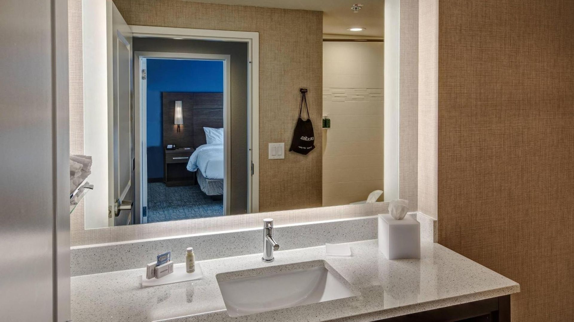 Hotel By Marriott At Opryland 3*