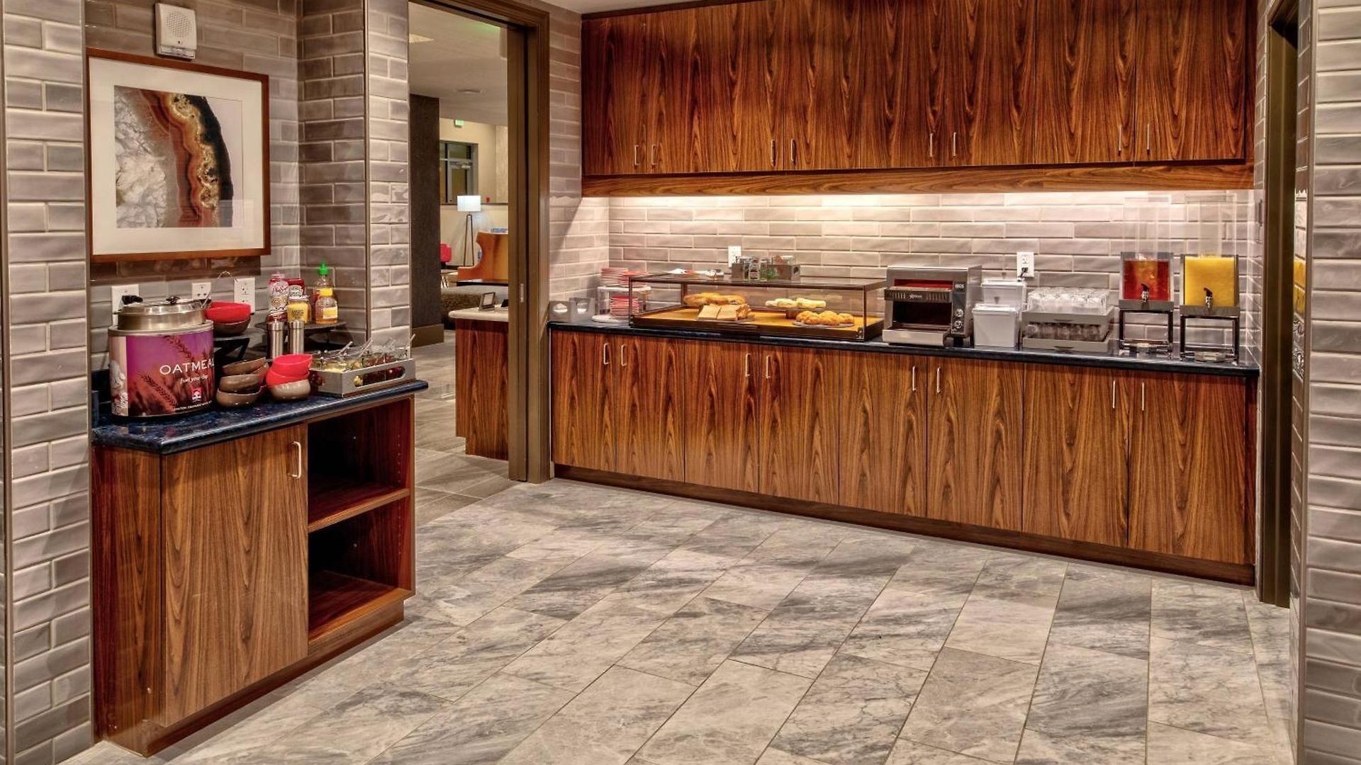 By Marriott Hills Hotel Nashville