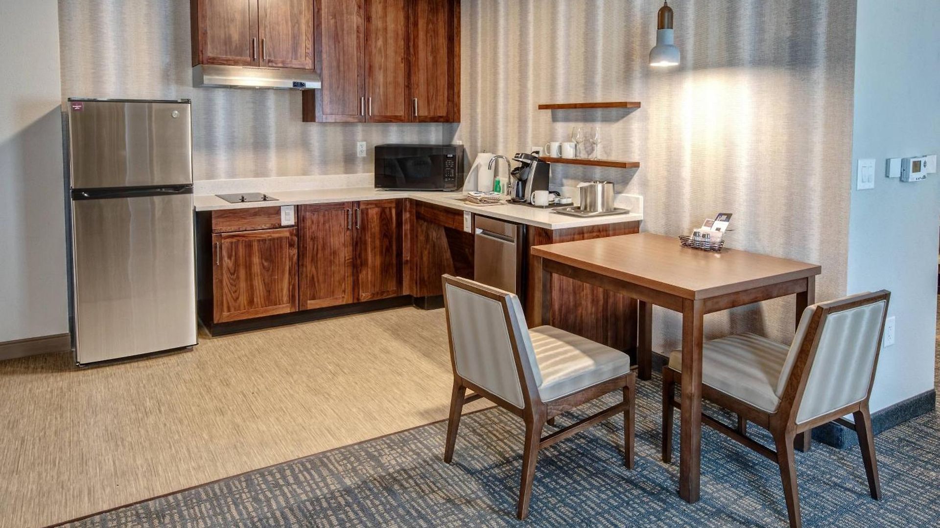 Hotel By Marriott Hills Nashville