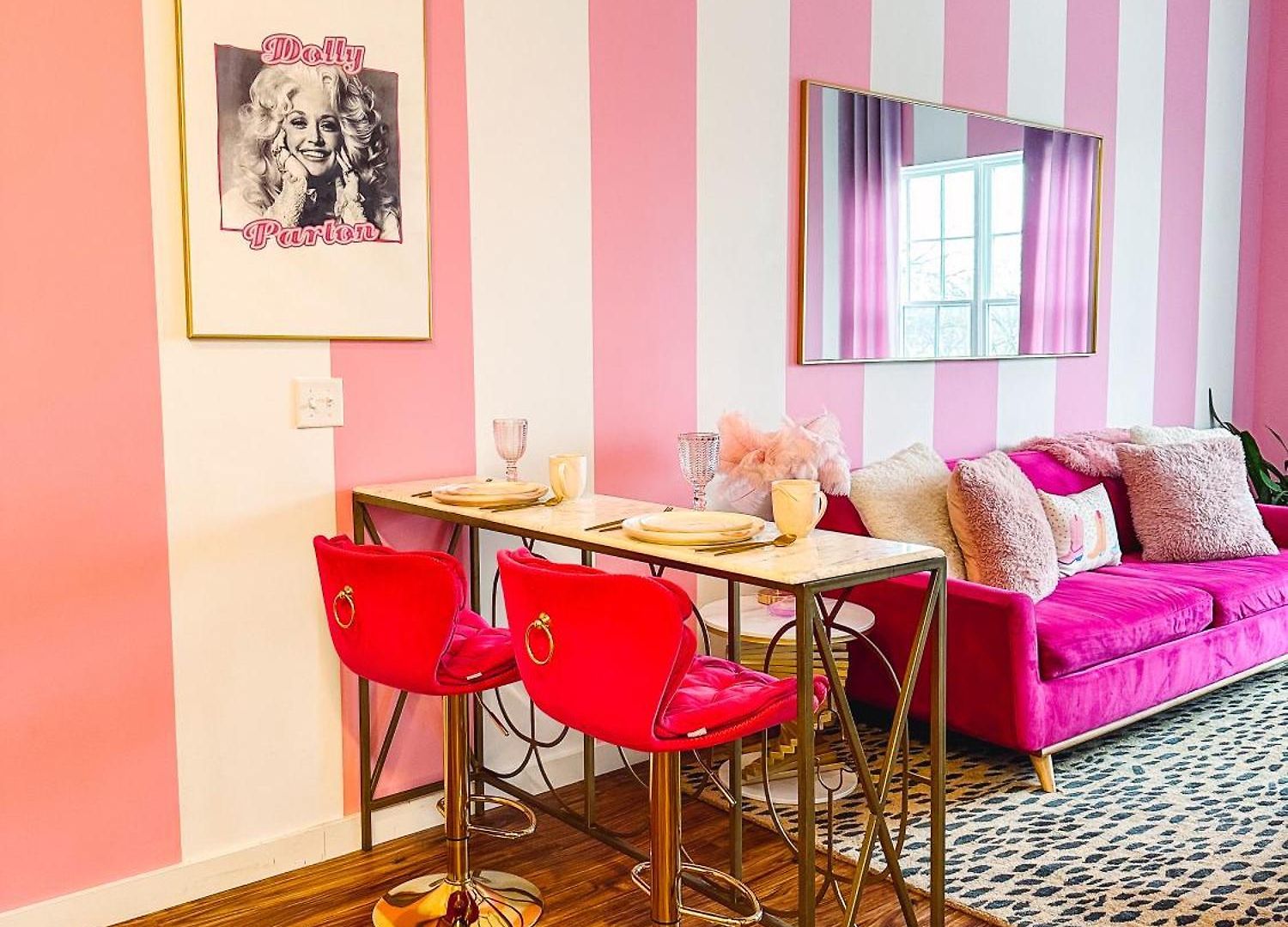 Dolly's Delight - Boutique Bliss Mins From Broadway Holiday home