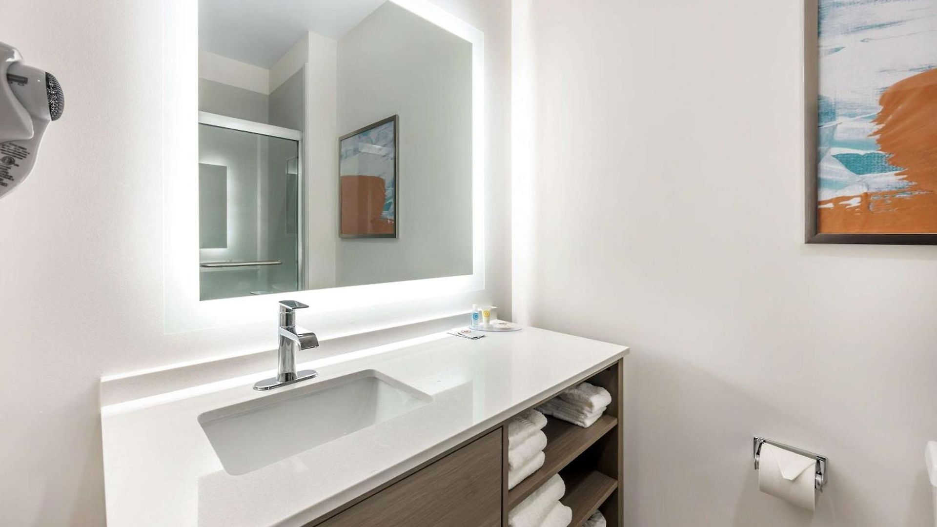 Hotel Comfort & Bellevue 4*