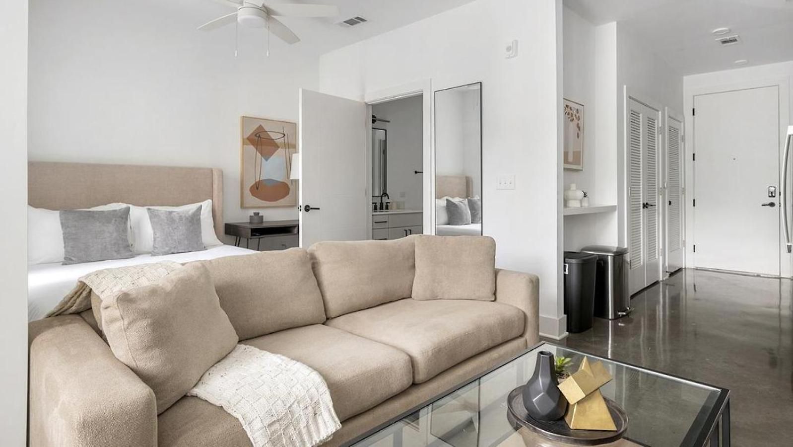 Landing At Standard Assembly - In South Apartment Nashville