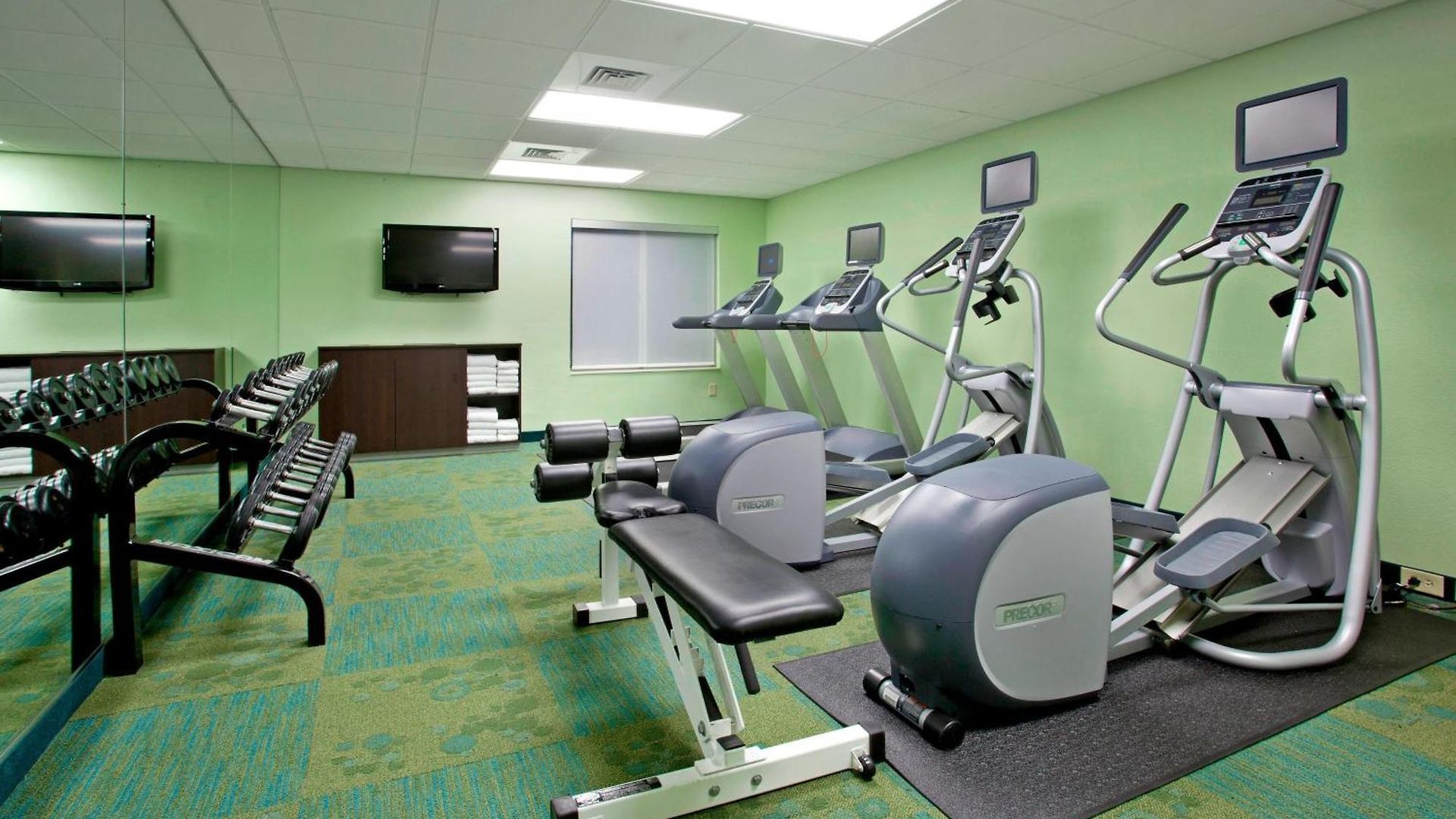 Hotel Springhill Metrocenter 3*