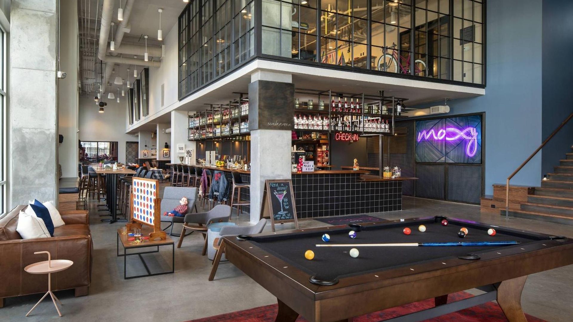 Moxy Vanderbilt Area
