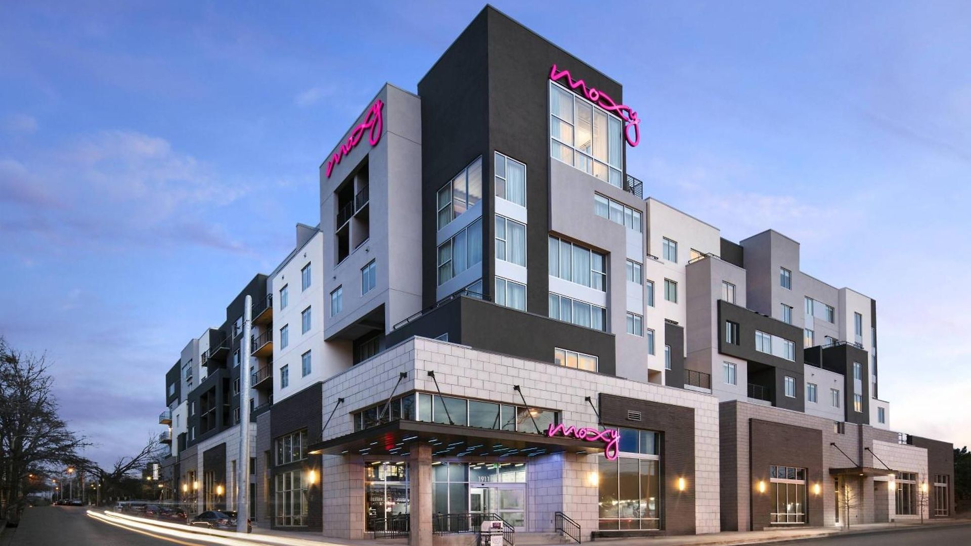 Moxy Vanderbilt Area Nashville