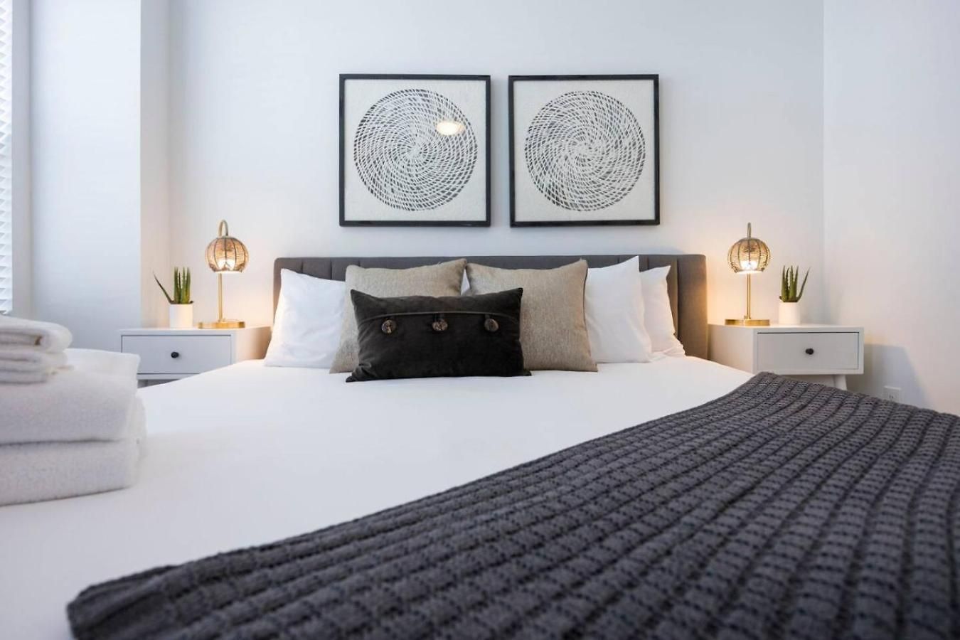 Minutes To Broadway Pet Friendly Escape Holiday home